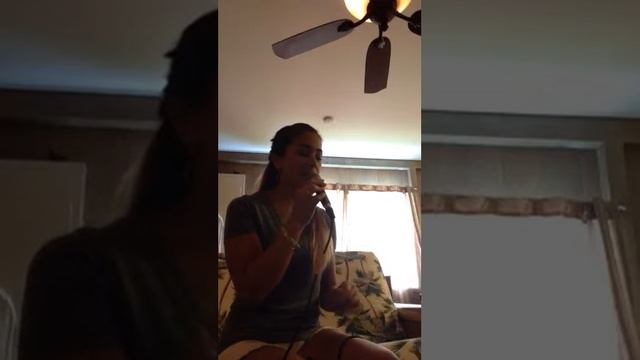 Kainanic Clark sings Ed Sheeran's "I See Fire" смотреть онлайн