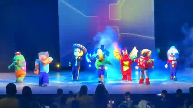 Бравл дэнс! #brawl #brawlstars #shorts #dance #бравл #бравлстарс #мем #мемы смотреть онлайн
