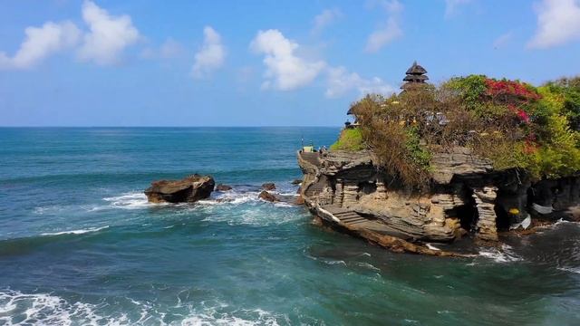 TANAH LOT TEMPLE BALI смотреть онлайн