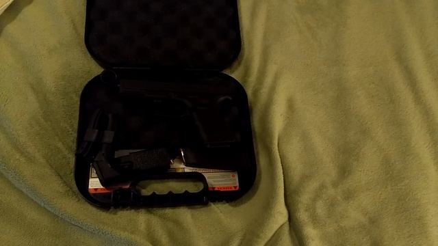 Quark's new gun revealed смотреть онлайн