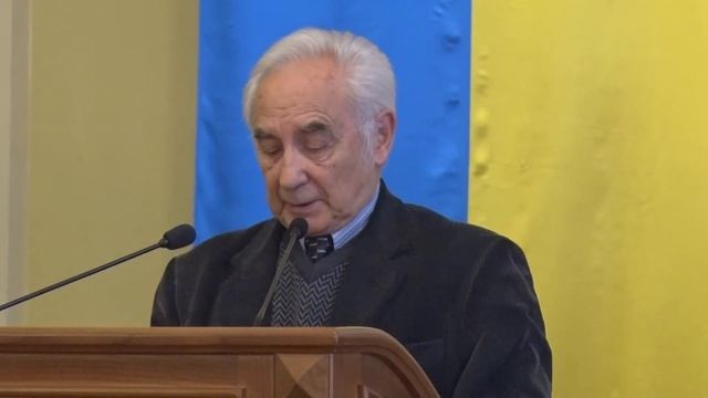 З нагоди Дня місцевого самоврядування Андрій Содомора прочитав лекцію у міськраді смотреть онлайн