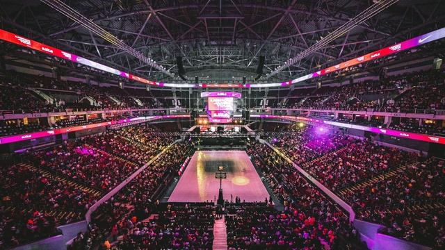 Madness (Muse) - Worldized - Sounds like in an empty arena смотреть онлайн