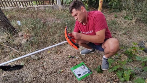 Сборка и обкатка нового бензинового триммера. Правила на примере триммера "Рысь"