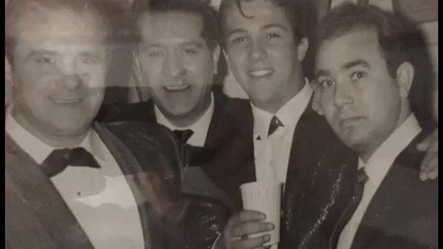GIANNI FARINA - TRISTEZZA E PIANTO смотреть онлайн