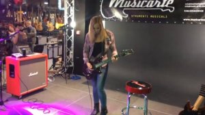 Nita Strauss Live - Alice Cooper Poison