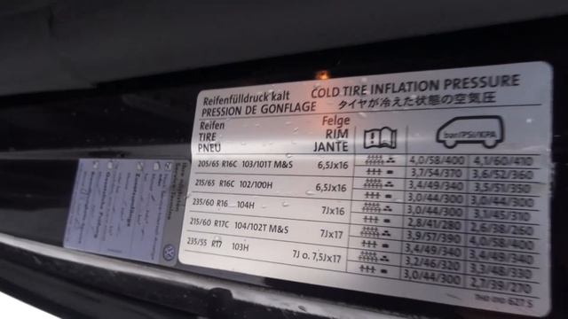 2008 Volkswagen Multivan T5 Highline 2.5 TDI.