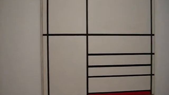 Mondrian works at MoMA, NYC (July 2009) смотреть онлайн