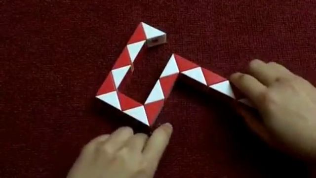 Rubik's snake or Smiggle Snake Puzzle 24 - F смотреть онлайн