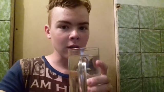Литр воды за 17 секунд! смотреть онлайн