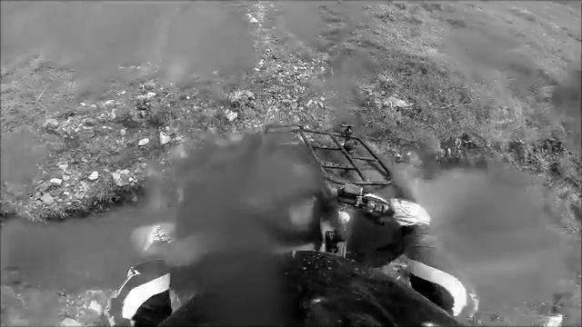 Kawasaki Brute Force small Crash :D смотреть онлайн