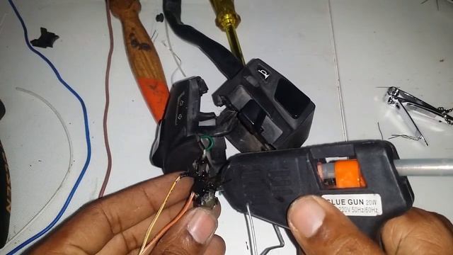 How To Add Trun Light Indicator.Pulsar Handle Bar Light Change.pagbabago ng ilaw ng preno ng pulsar смотреть онлайн