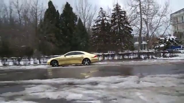 Золотой мерс :) смотреть онлайн