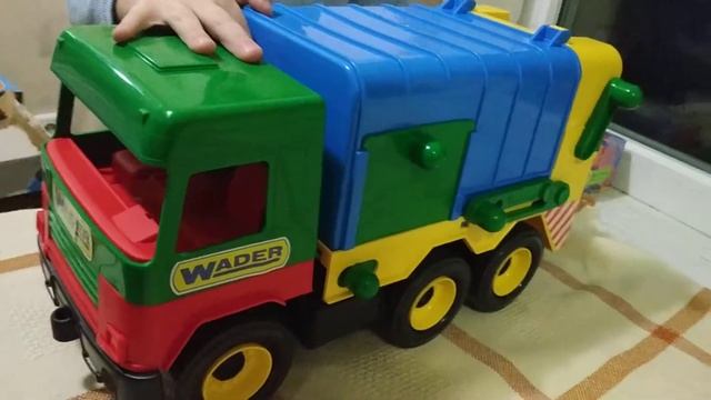 Огляд сміттєвозу Wader middle truck з rozetka смотреть онлайн