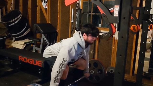 425 lbs (190 kg) snatch grip deadlifts for 8 смотреть онлайн