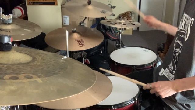 Drums w/ Djank - Jerk Chicken groove lesson смотреть онлайн
