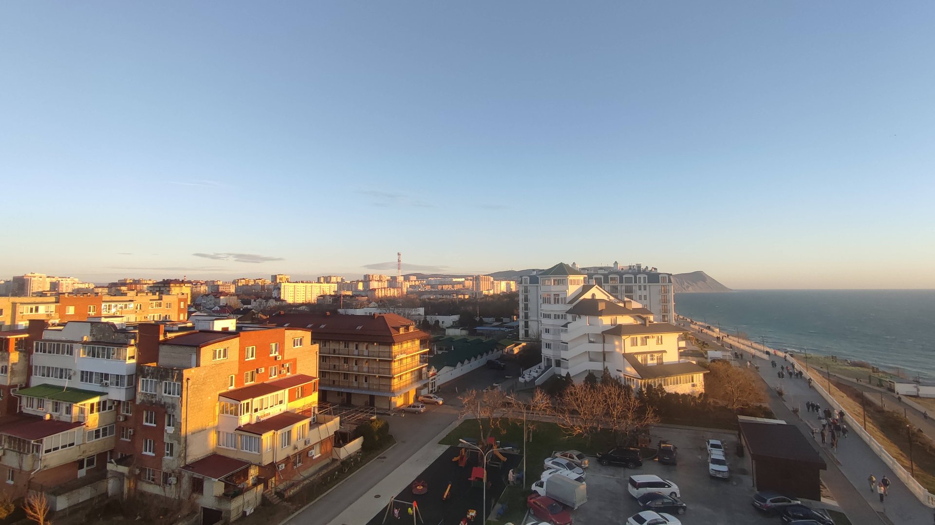 АНАПА зимой. Где остановились .Какая погода . Как выгодно купить билеты на поезд Стоит ли приезжать смотреть онлайн