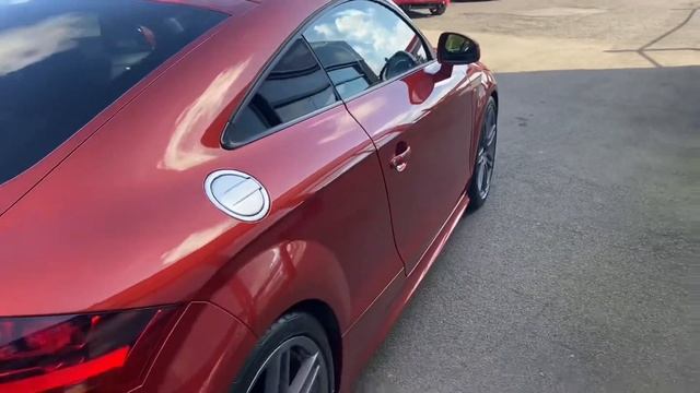2011 Audi TT 2.0 TFSI Quattro Black Edition Volcano Red смотреть онлайн