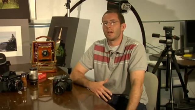 Aperture in Photography - Controlling Depth of Field on DSLR Camera in Manual Mode смотреть онлайн
