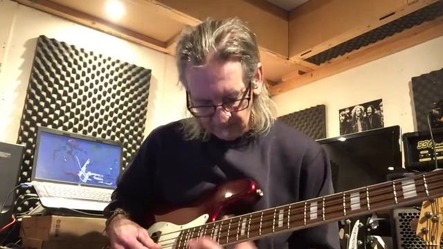 Adam Lambert- Fever--Cover--(1557--4524) смотреть онлайн