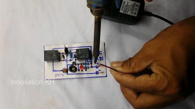 How to create easy automatic switch laser light circuit for Security System Light at home смотреть онлайн
