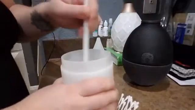 How To Clean Essential Oil Diffuser - Young Living смотреть онлайн