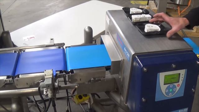 D9012 Thermo Fisher Combo Checkweigher Metal Detector смотреть онлайн