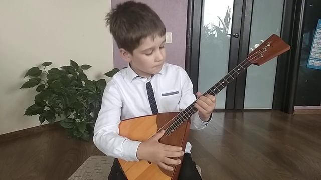 Баженов С. Хроматическая гамма на 2 струне смотреть онлайн
