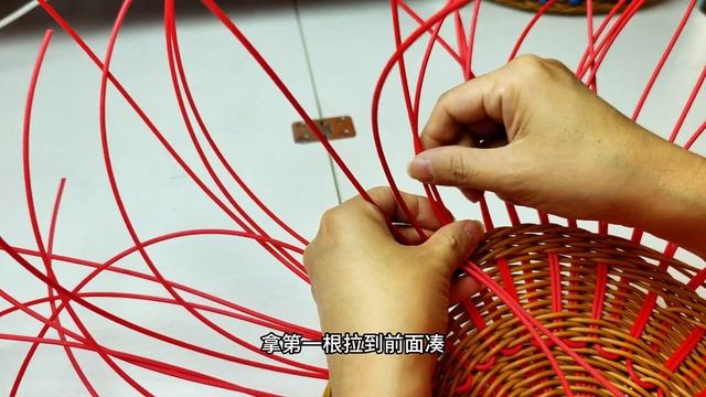 How to Weave Basket with Rattan смотреть онлайн