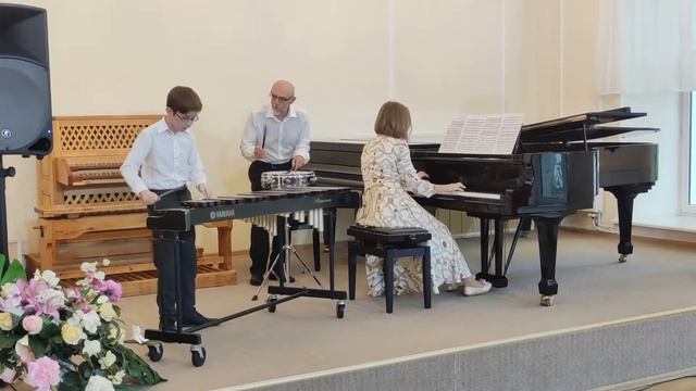 G.Green . Ragtime “Triplets” Perf.Valentin Oganisyan/ concert смотреть онлайн