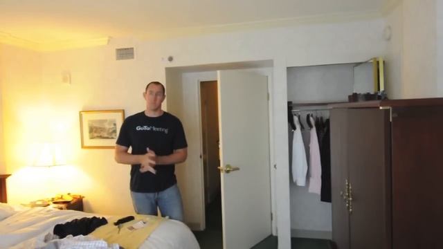 Guys in Underwear for GoToMeeting смотреть онлайн