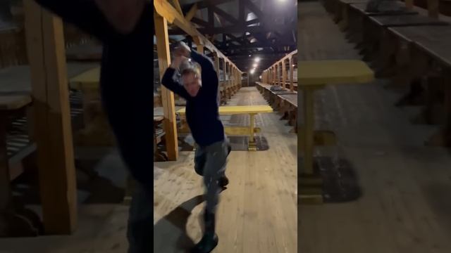 Хрестоматия движения. Элементы специальной акробатики. смотреть онлайн