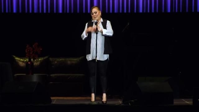 Marisol Vázquez - Show Completo en Prófugos Del Asilo смотреть онлайн