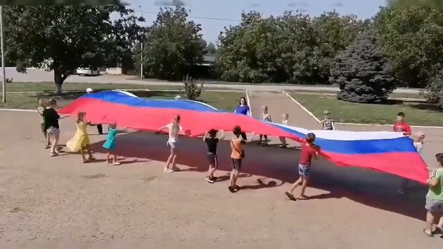 Развертывание Государственного флага смотреть онлайн