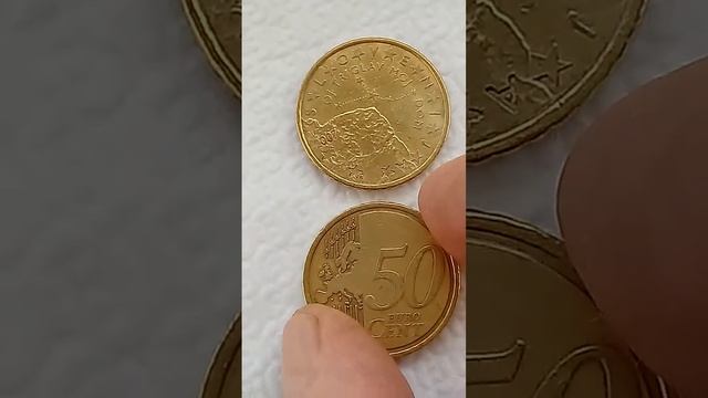 633. Two different excellent coins 50 euro cent 2007 - Oj Triglav Moj Dom - come from SLOVENIA смотреть онлайн