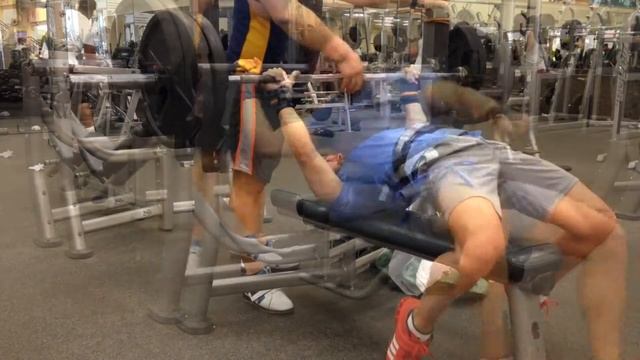 226 lbs (102.5kg) 2x1 BENCH PRESS pause смотреть онлайн