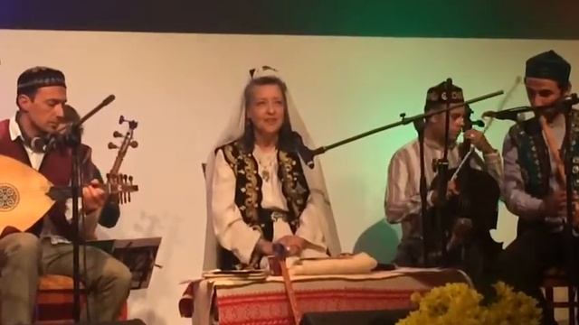 Süyümbike beyiti - Gülten Urallı - Tarzı Vefa Kervanı 21 Eylül 2019 TSE Konseri смотреть онлайн