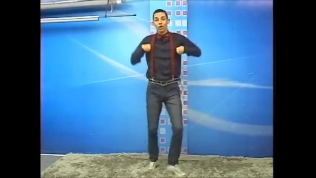 O Pintinho Piu Dança.wmv