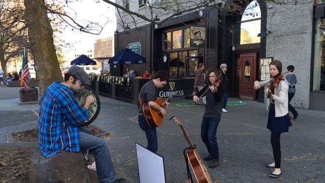Broken Whistle смотреть онлайн