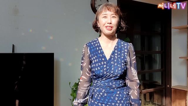 50대 주부의 딸들 원피스 입어보기 |가을 원피스 쇼핑| 전원생활 브이로그| 써니네TV смотреть онлайн