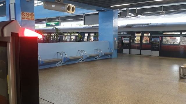 [Unrefurbished C651] SMRT Siemens C651 219/220 [EW20 Commonwealth to EW18 Redhill] смотреть онлайн