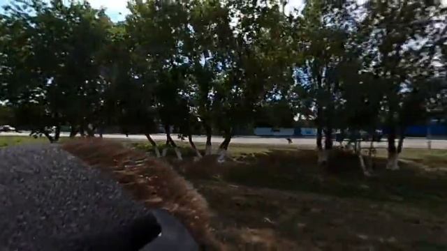 Смотрим Атбасар в 360°: ул.Л.Белаш, Вединеева до 2 школы смотреть онлайн