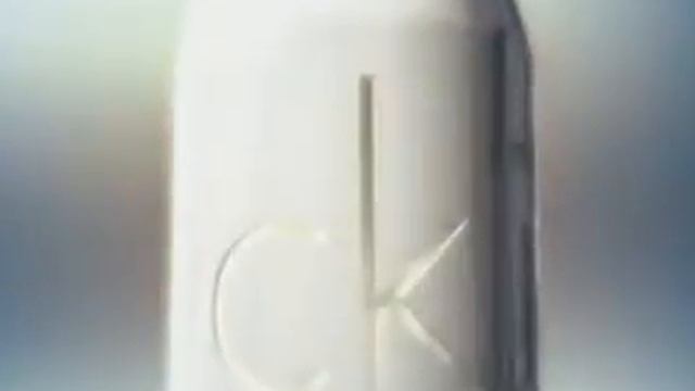 CK IN2U bottle reveal смотреть онлайн