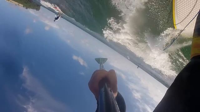Summer Surf at Hanalei Bay смотреть онлайн
