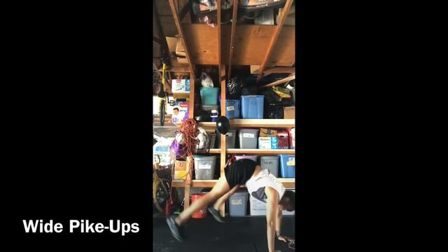 Insanity Max 30- Sweat Intervals смотреть онлайн