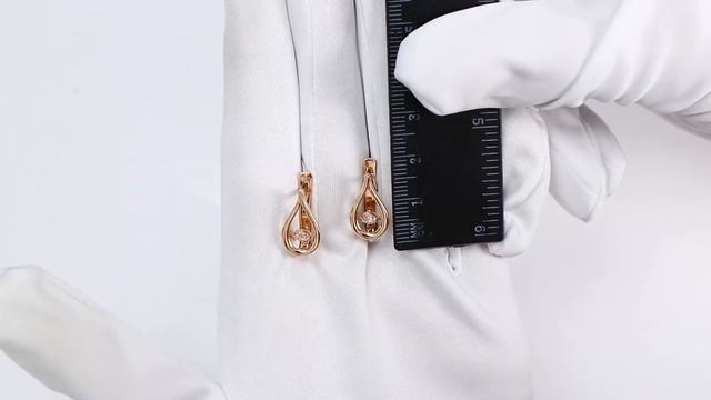 Золотые серьги ТД Эстет с танцующими фианитами 01С117958 смотреть онлайн