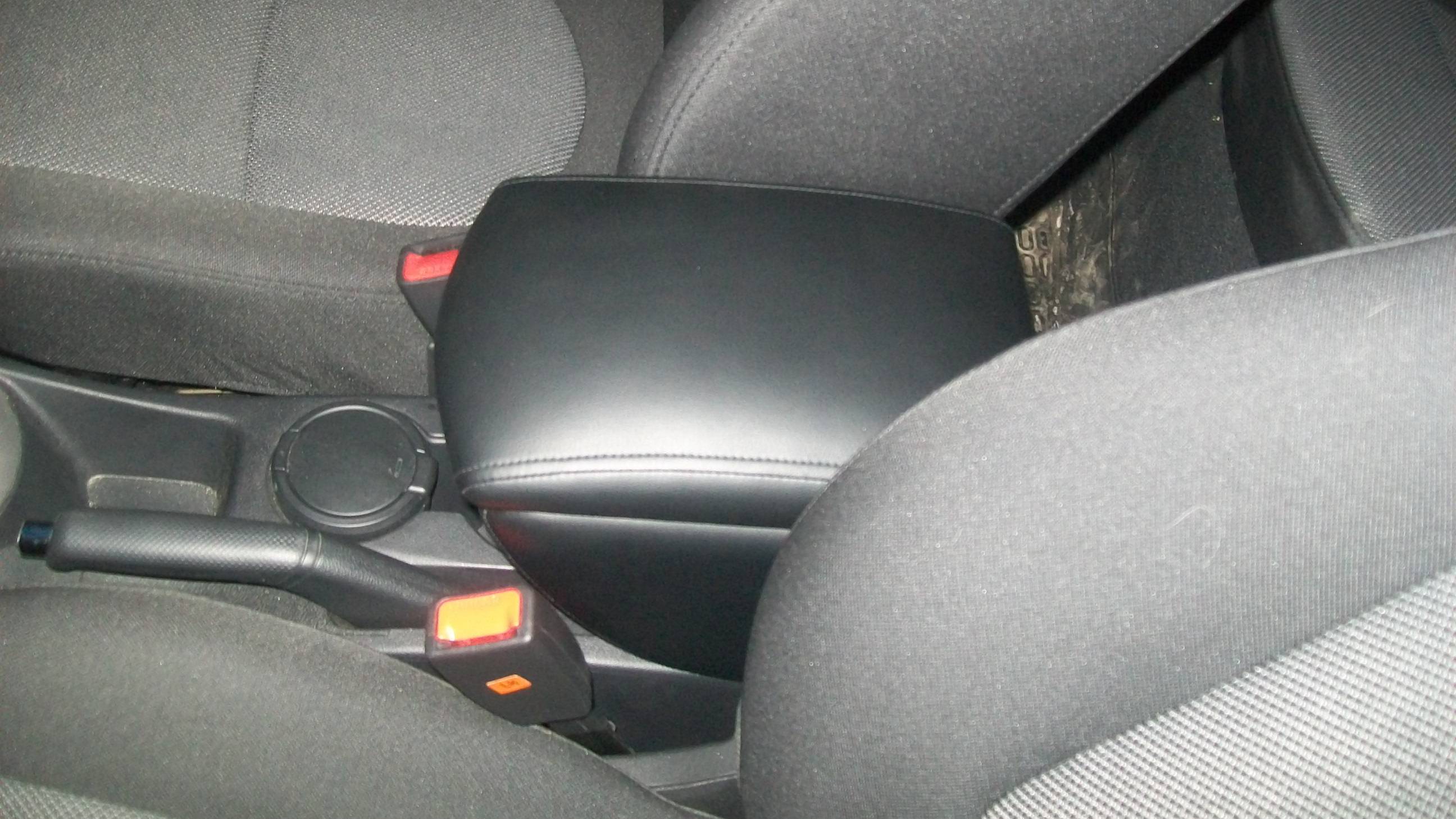 Подлокотник Хёндай Солярис 1 Hyundai Solaris 1 2011-2017 смотреть онлайн