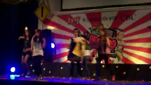 Annyeong Daebak - Kpop Cosplay 1 min perf. Fi(x)ion смотреть онлайн