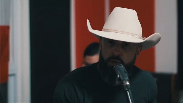 LUK VEGAS & FRIENDS - YOUR MAN - FEAT. DANIEL MARTINEZ смотреть онлайн