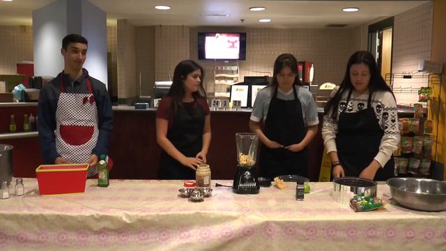 1. Ustatha Mahbuba, Arab Chefs смотреть онлайн