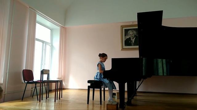 Первый зачёт по фортепиано. смотреть онлайн